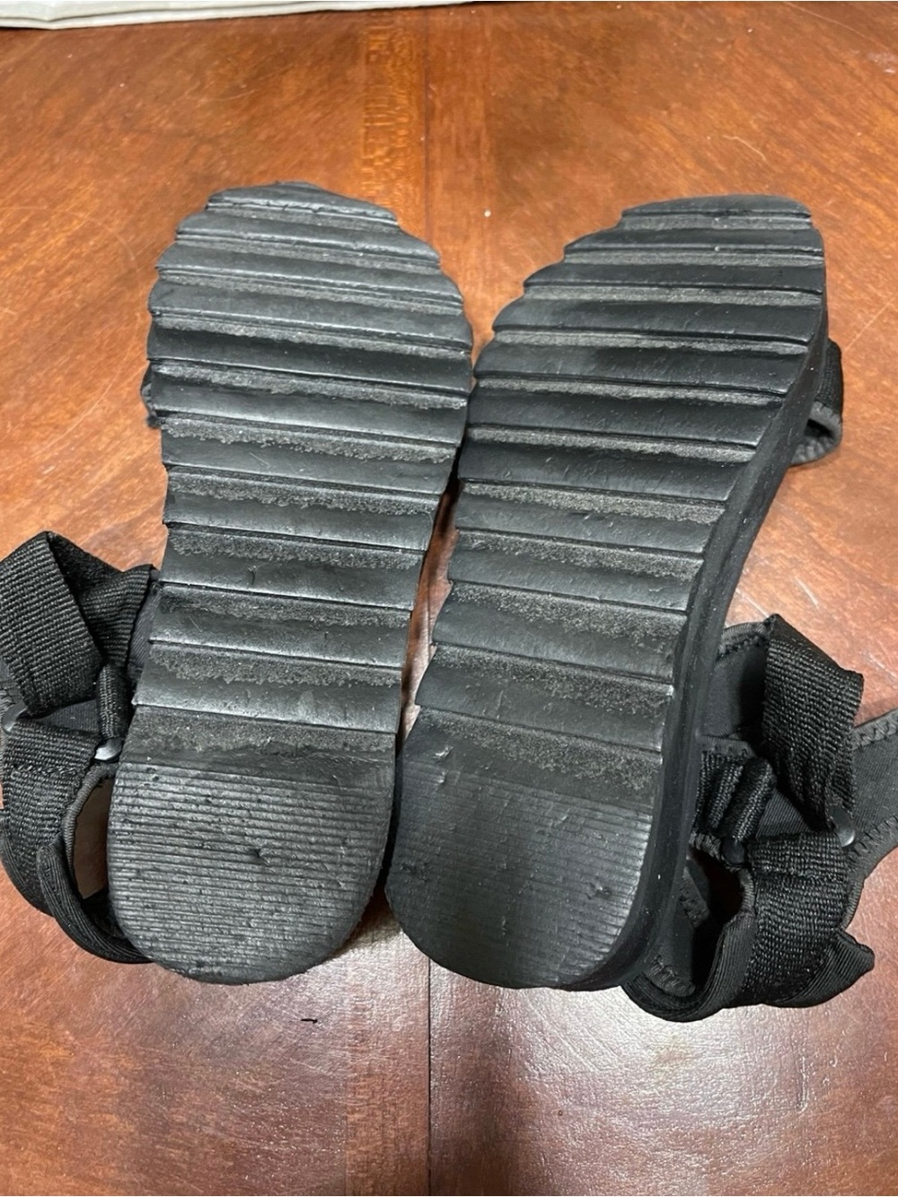 Madden Girl Blanchhe Velcro platform sandals - Picture 8 of 11